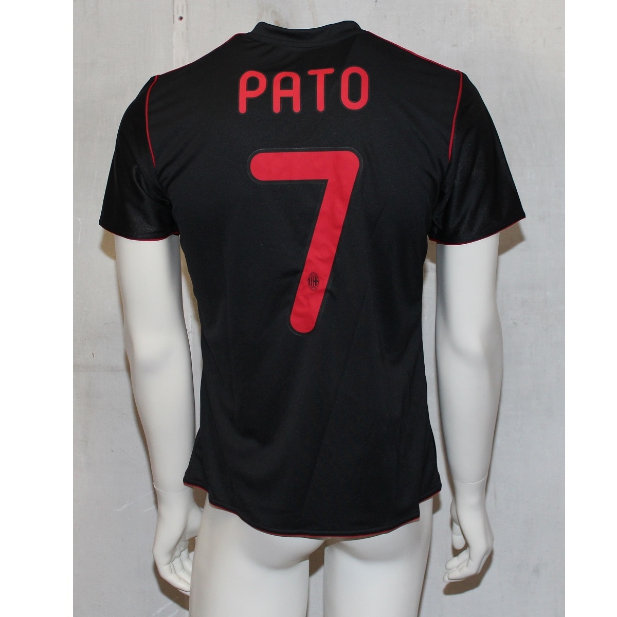 Tabe 11 Trøje Sort Pato 7 M